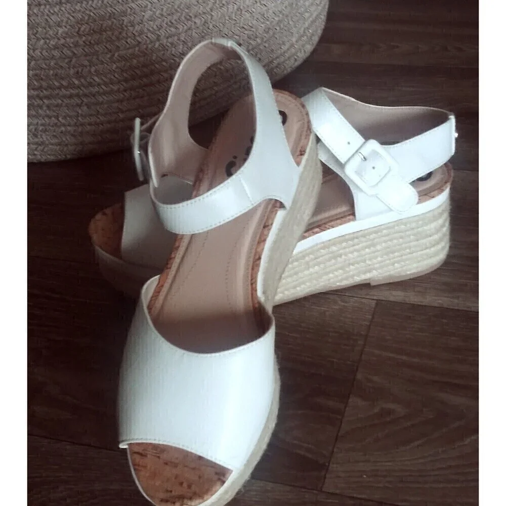 Circus By Sam Edelman Women's  Warren Platform Sandal White/Natural 9.5 EUR 39.5